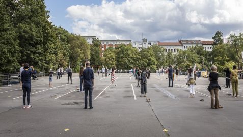 LIGNA: Zerstreuung überall!